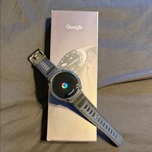 Google - Pixel Watch 4 (45mm) - Wi-Fi - Matte Black Case - Obsidian Band (2025)